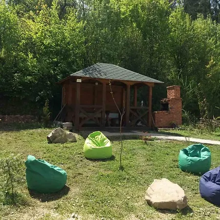 Na Uzlissi Villa *